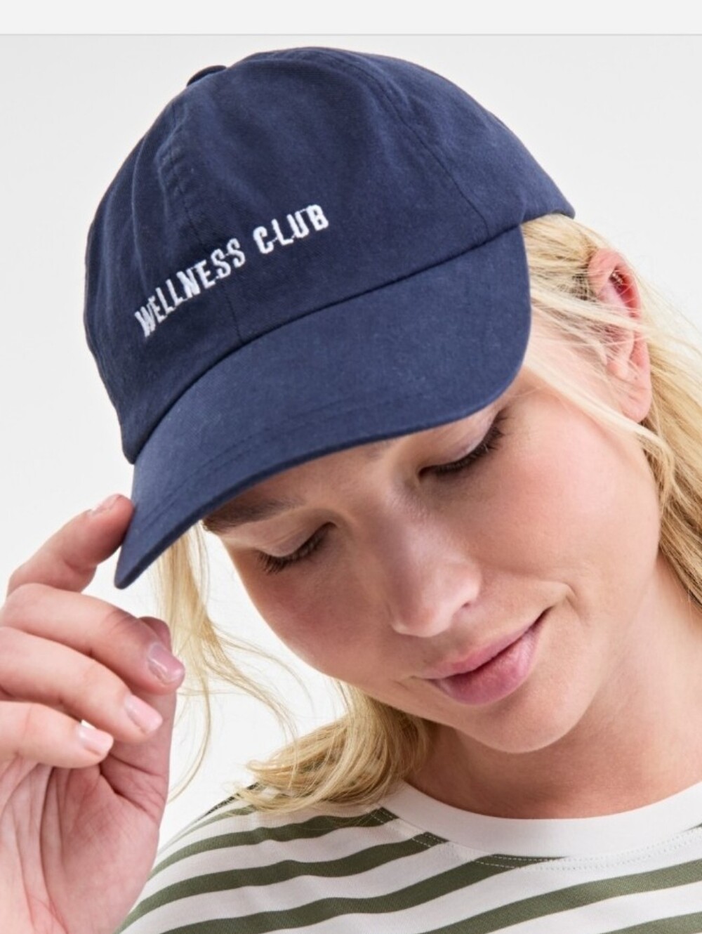 On 34th Women's Embroidered Cotton Baseball Cap, Exclusive at Macy's - Navy.NWT